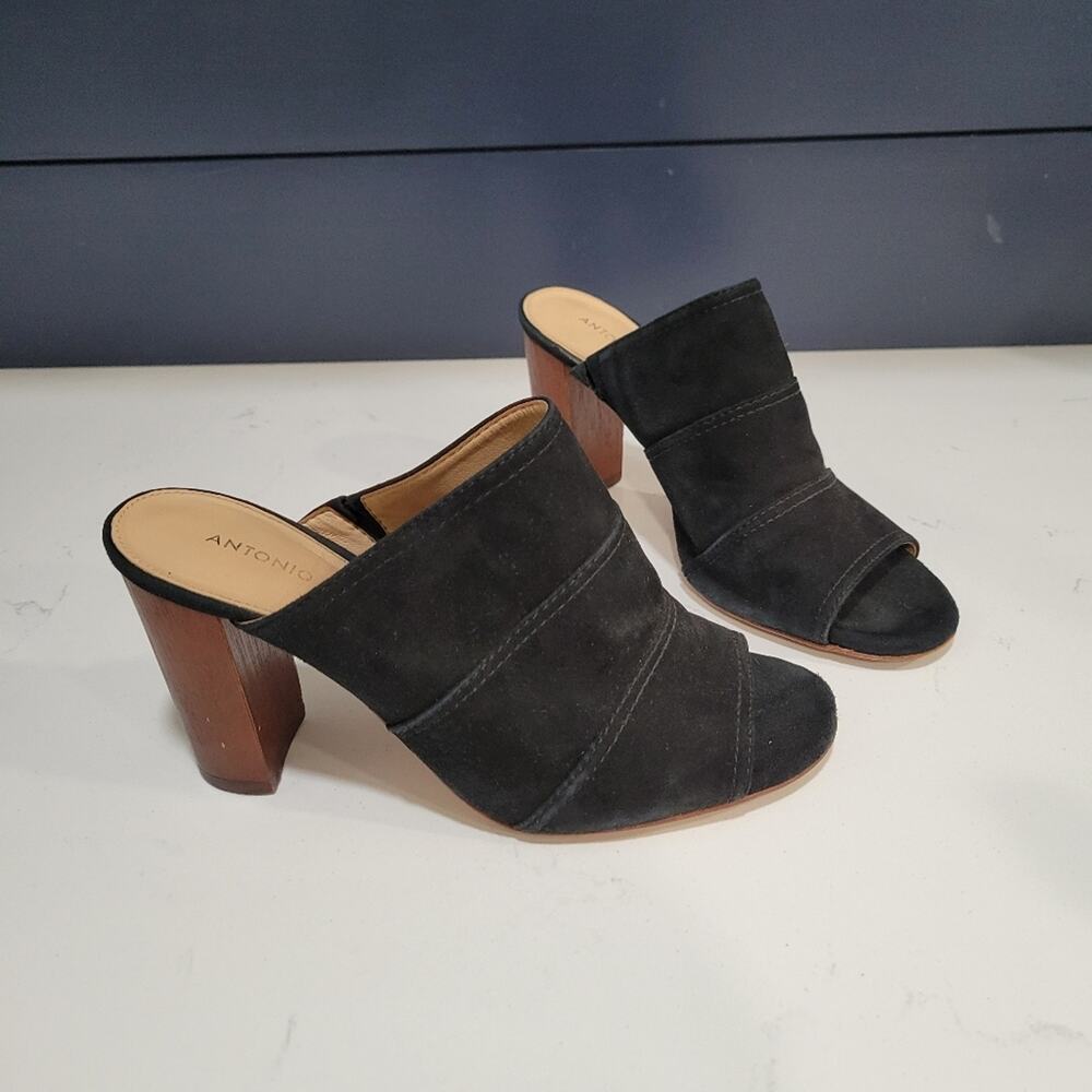 Antonio Melani Peep Toe Heeled Leather Pump Size 7.5